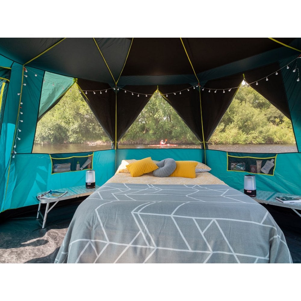 Cortes Octagon 8 Blackout Tent