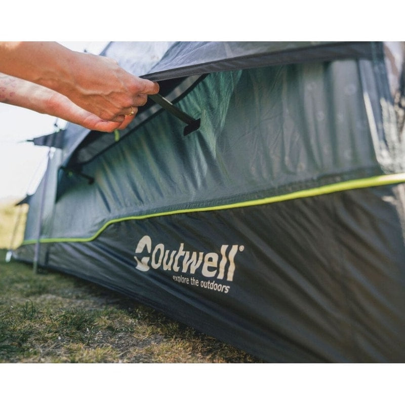 Sky 4 Person Tunnel Tent
